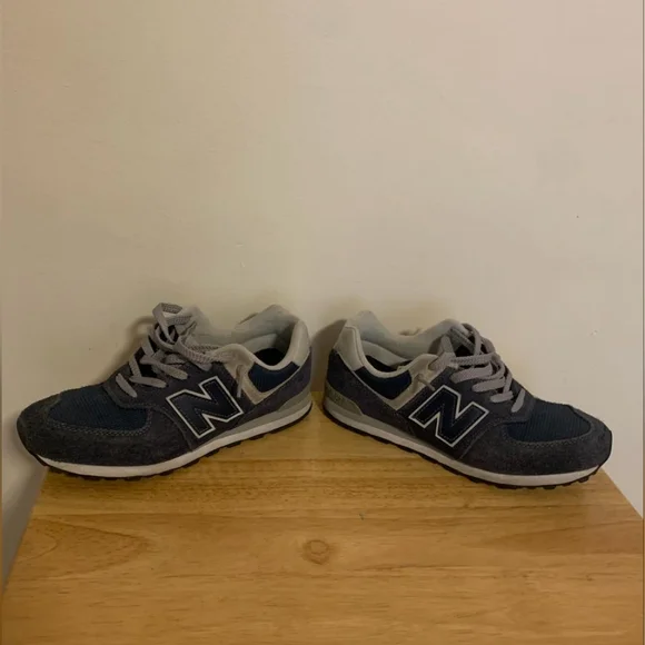 Boys Youth New Balance 574 - Picture 4 of 6